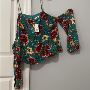 Flowery wovan top